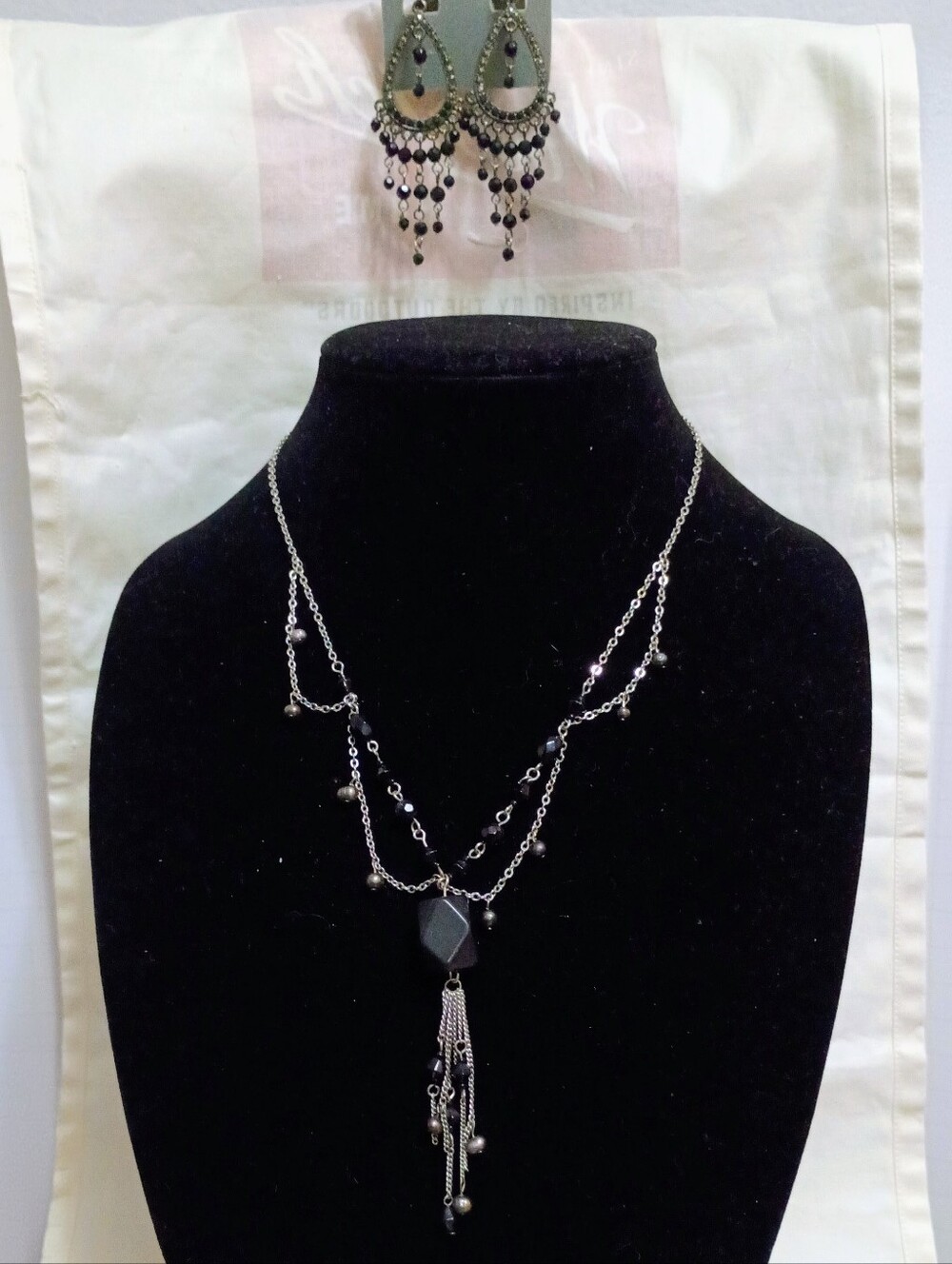 Necklace& Pierced Earrings Silver Toned.